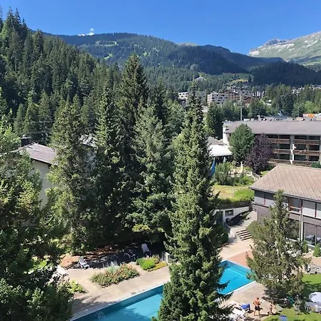 Alpine Retreat: Ski-in Access With Wellness Amenities *