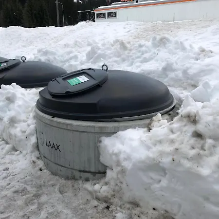 With Indoor And Outside Pool, Sauna, 200 Meter To Lift , Fitnessroom, Tennis Place, Joyroom, Parkstadion Reserve