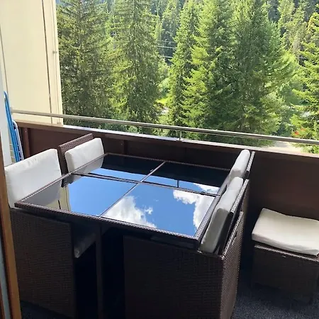 With Indoor And Outside Pool, Sauna, 200 Meter To Lift , Fitnessroom, Tennis Place, Joyroom, Parkstadion Reserve Laax